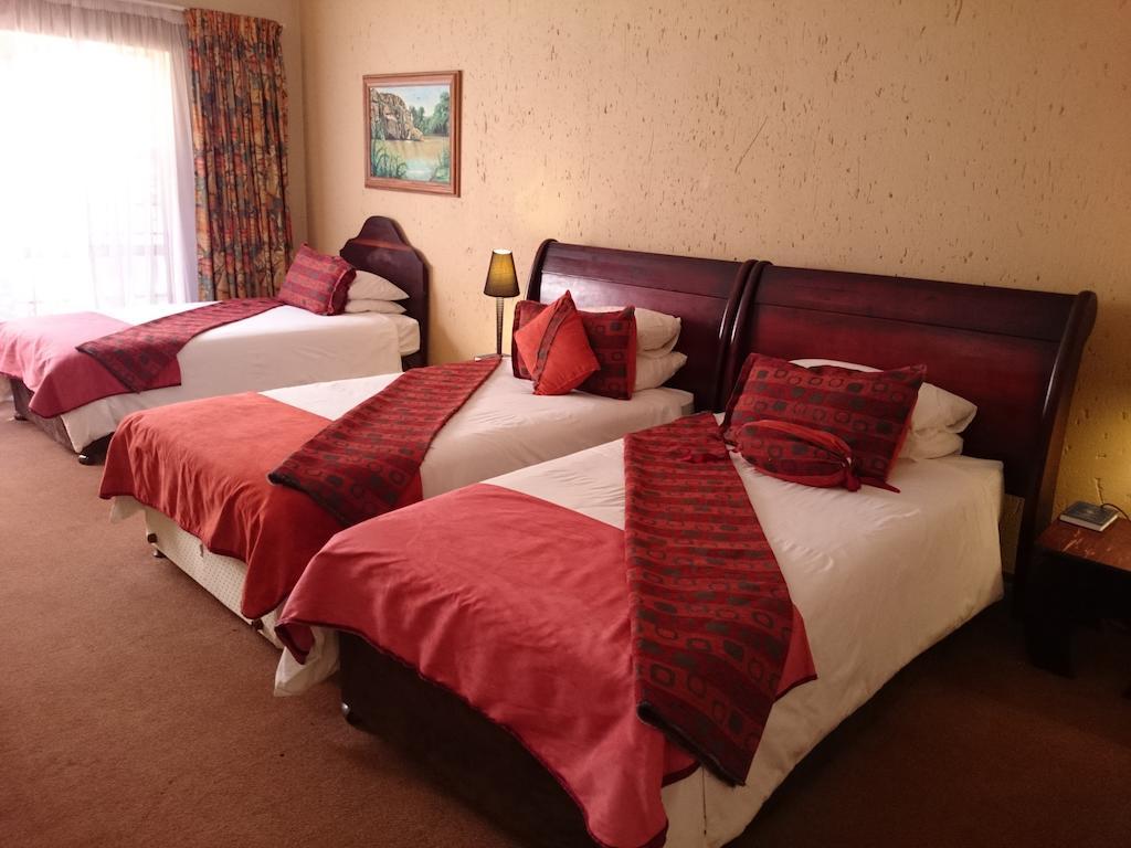 Hornbill Lodge Magaliesburg Room photo